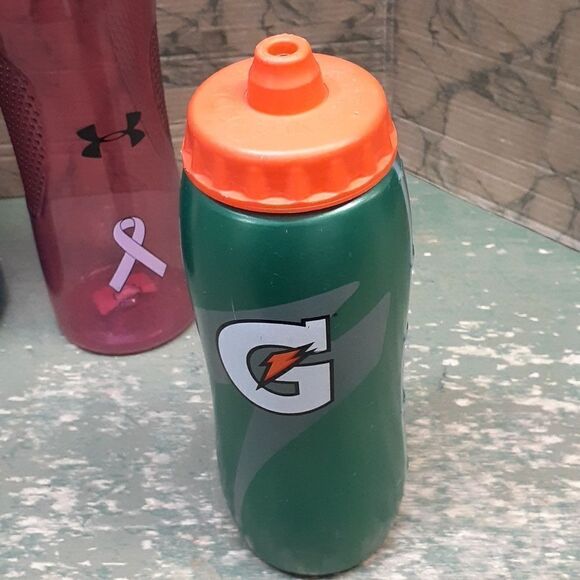 Bundle of 4 water tumblers - Picture 9 of 11